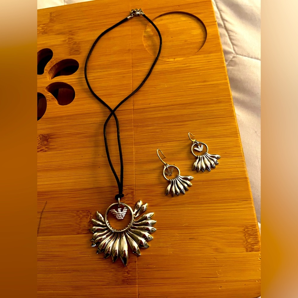 EMPORIO ARMANI Sterling Silver
Logo Necklace Earrings Jewlery Set